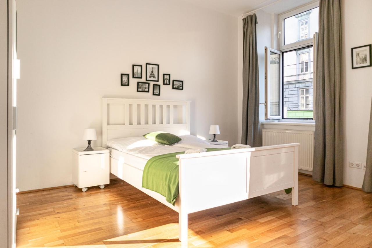 Comfortable 3Br Shared Apart. - Suitable For Long Stays Вена Экстерьер фото