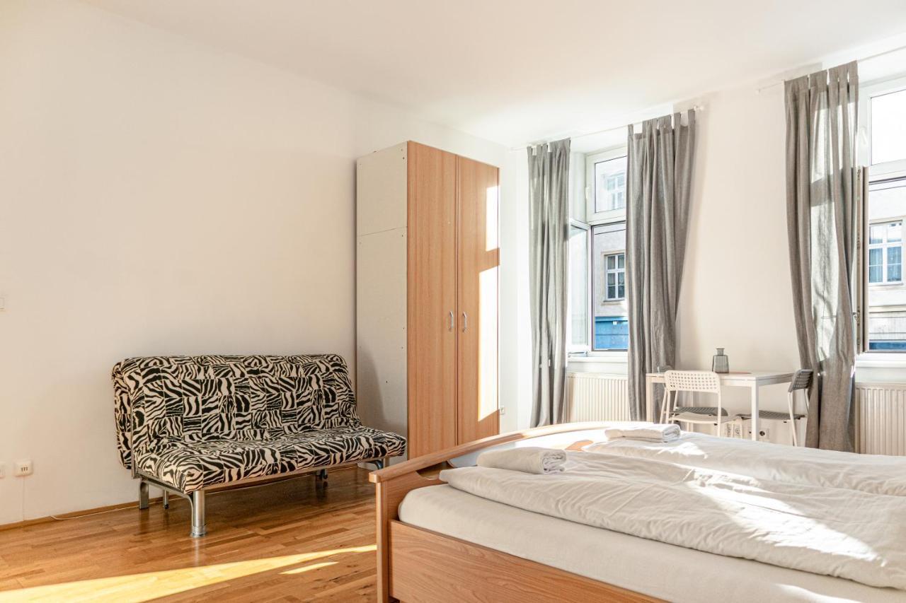 Comfortable 3Br Shared Apart. - Suitable For Long Stays Вена Экстерьер фото
