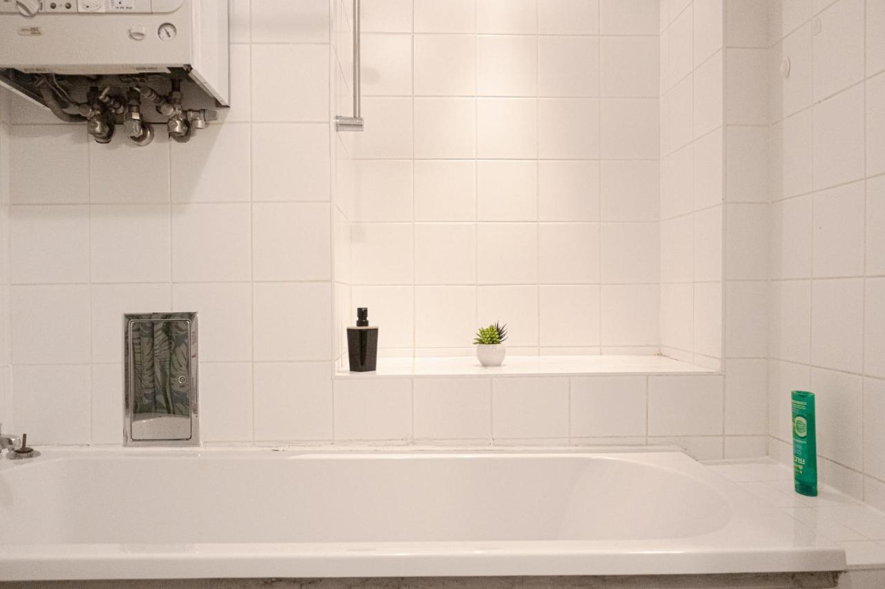 Comfortable 3Br Shared Apart. - Suitable For Long Stays Вена Экстерьер фото