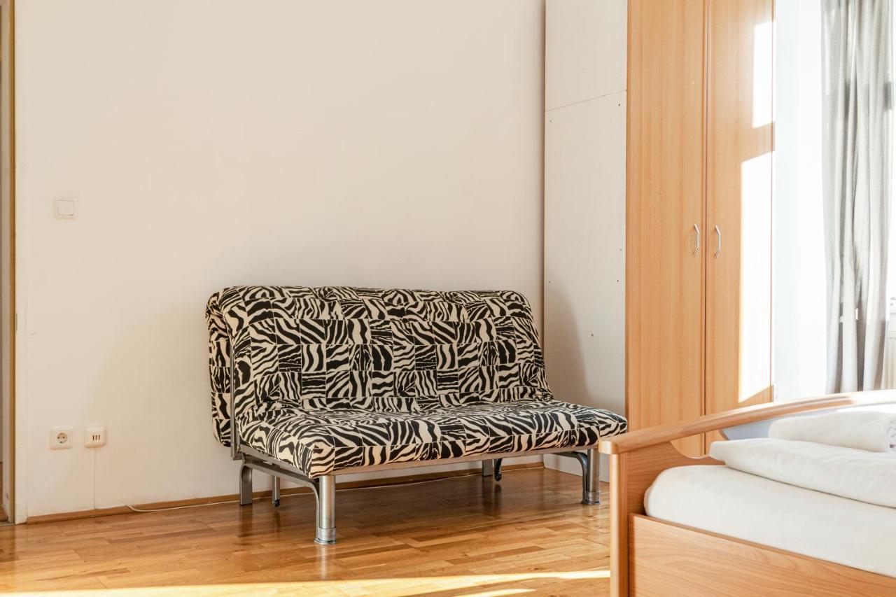 Comfortable 3Br Shared Apart. - Suitable For Long Stays Вена Экстерьер фото